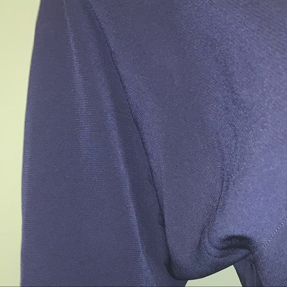 Top - Picture 3 of 5